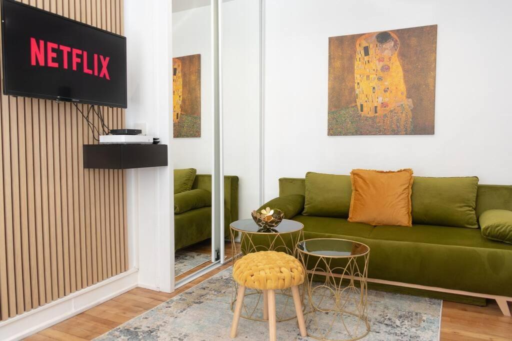 Parisian & Chic Appartement -15 Min From Paris Center Ивры-Сур-Сеине Экстерьер фото